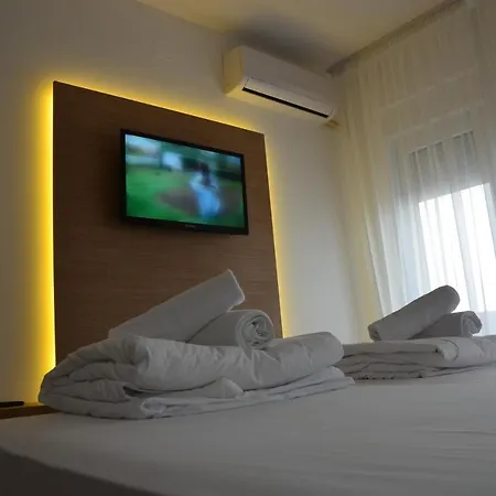 Lux Apartmani Kladovo Exterior photo